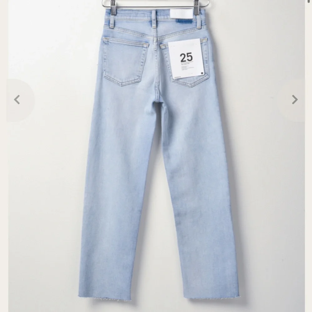 RE/DONE 70’s High Rise Stove Pipe Jeans Crops Raw Edge in Light 14 - Picture 2 of 11